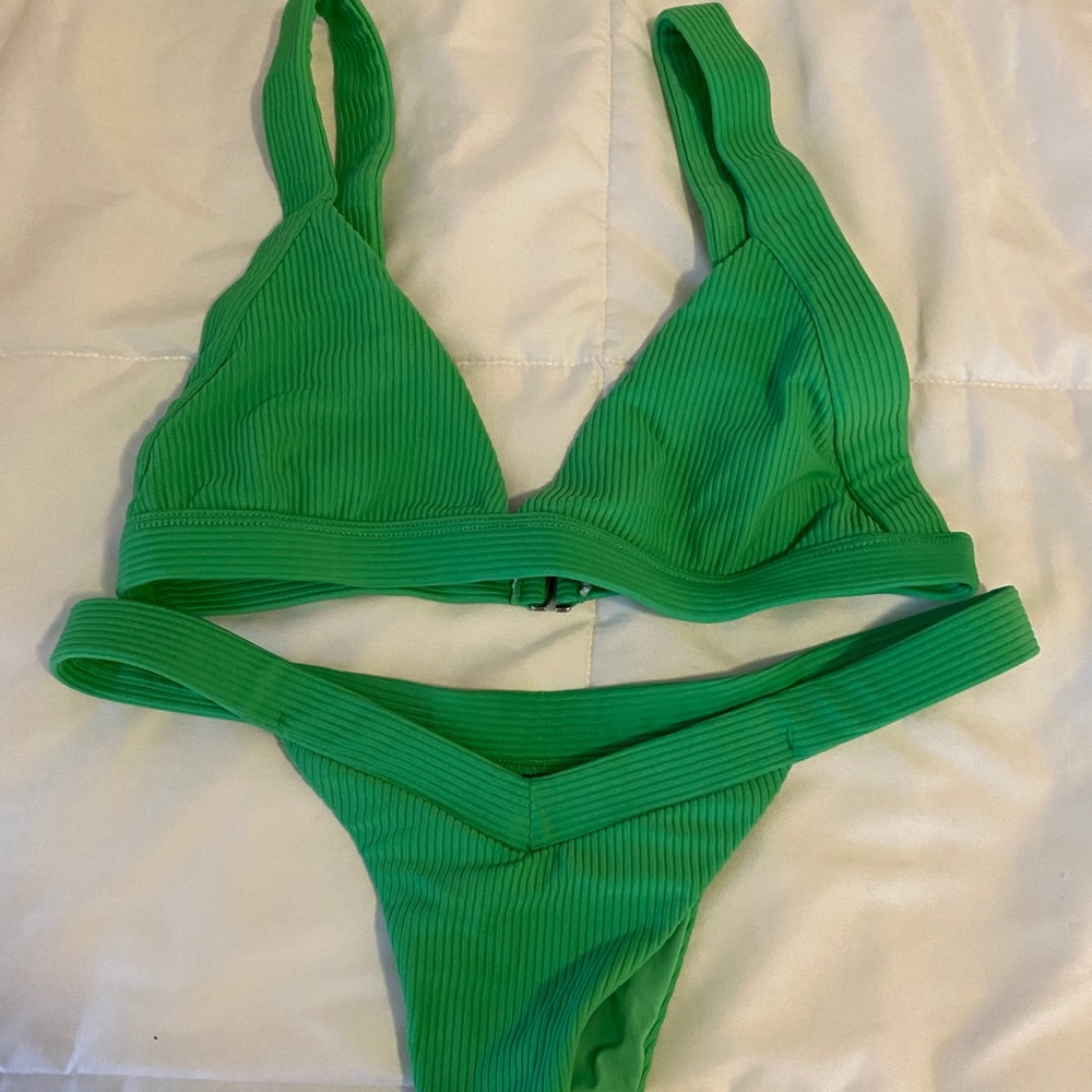 Brand new frankies bikini